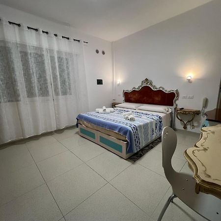 פינאלה ליגורה Bike Hotel Oasi מראה חיצוני תמונה