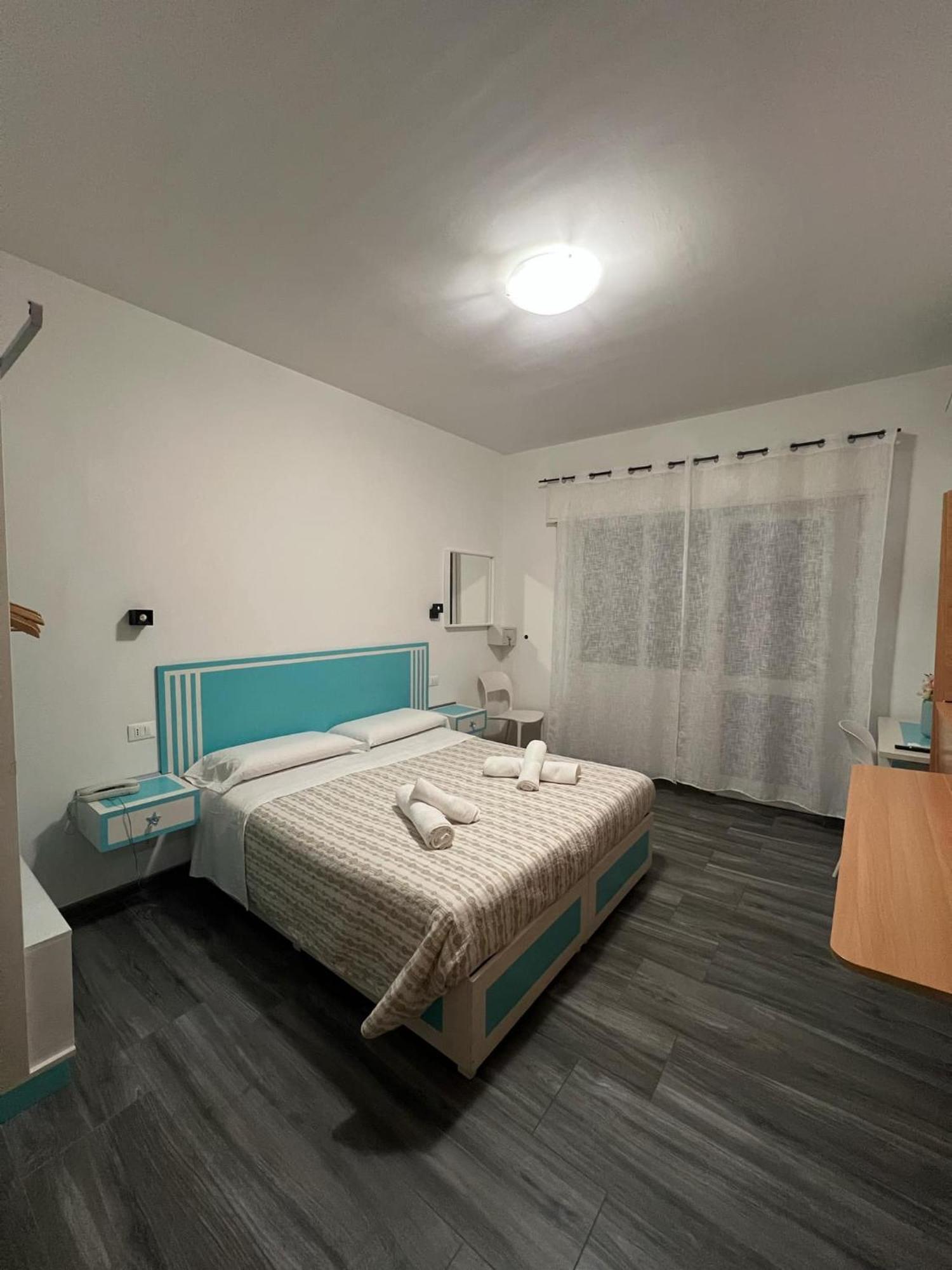 פינאלה ליגורה Bike Hotel Oasi מראה חיצוני תמונה
