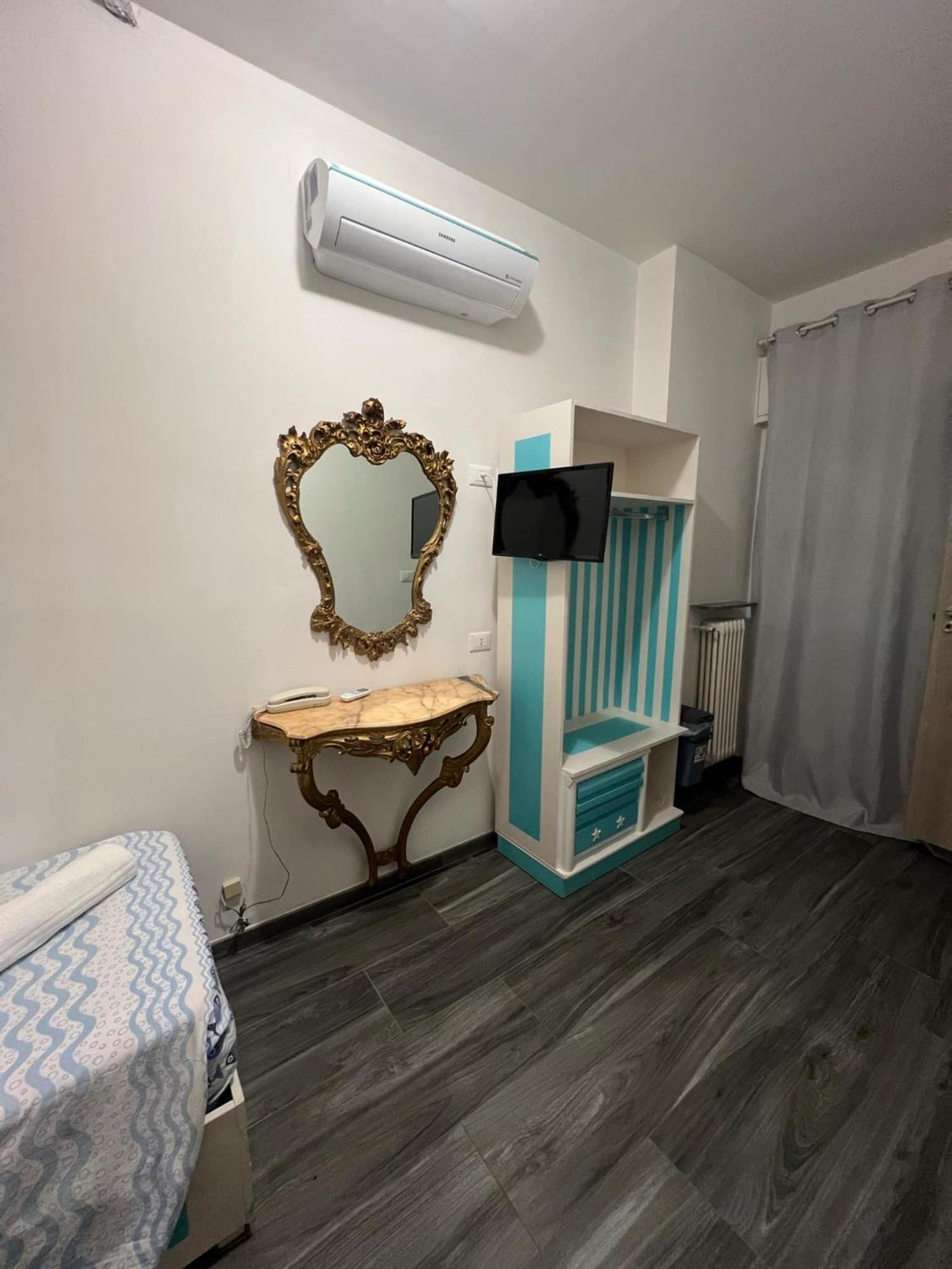 פינאלה ליגורה Bike Hotel Oasi מראה חיצוני תמונה